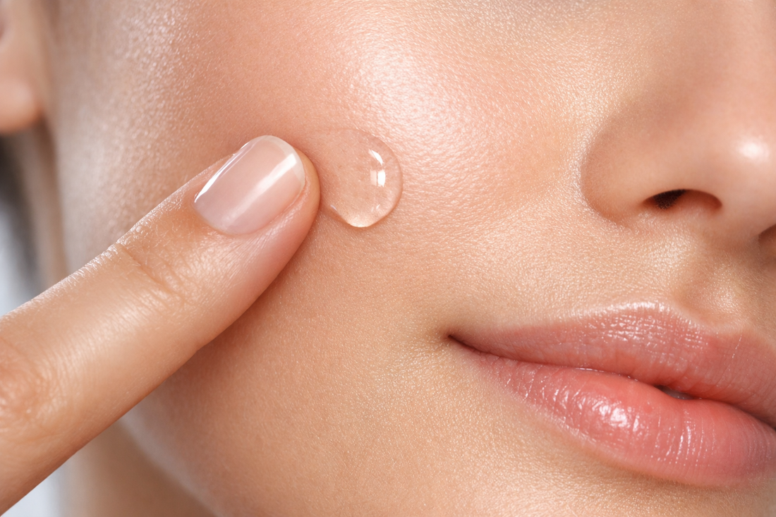 Niacinamide (vitamine B3) is een van de meest veelzijdige ingrediënten in huidverzorging.