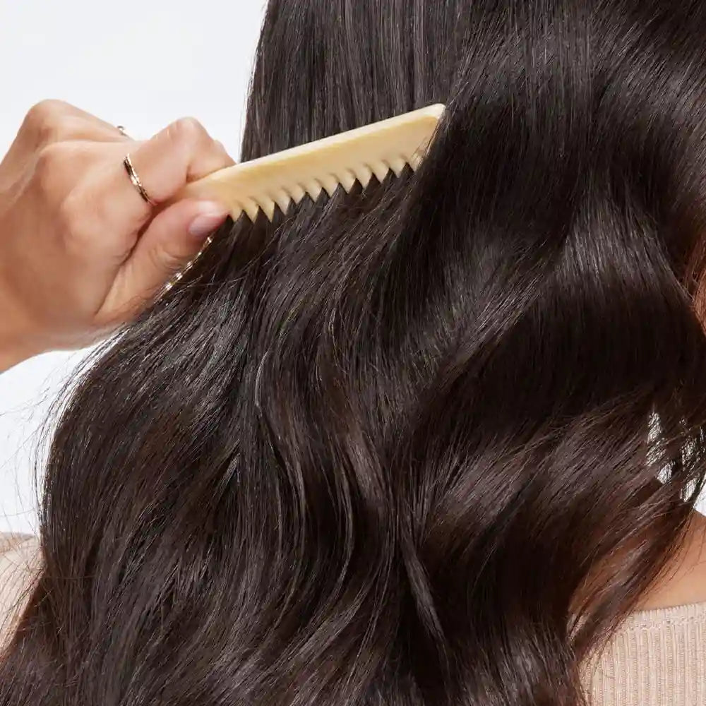 RevitaLash Volume Enhancing Foam voor voller ogend haar en een verzorgde hoofdhuid